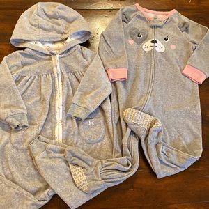 Bundle Lot of 2 Grey Fleece One Piece Zip Up Bodysuits. Girls Size 18 Months
